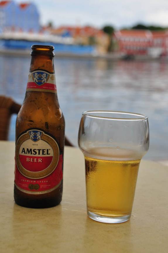 Cerveja holandesa, muito comum em todo o ABC (em Willemstad - Curaçao)